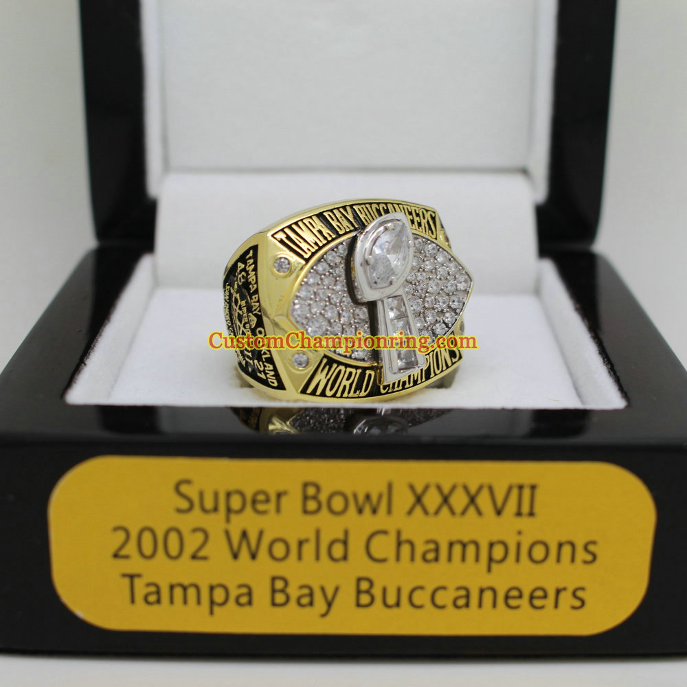 2002 Tampa Bay Buccaneers Super Bowl XXXVII Champions 14K Gold