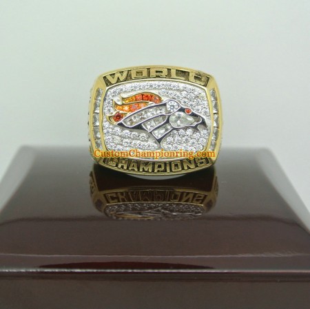 1997 Super Bowl XXXII Denver Broncos Championship Ring