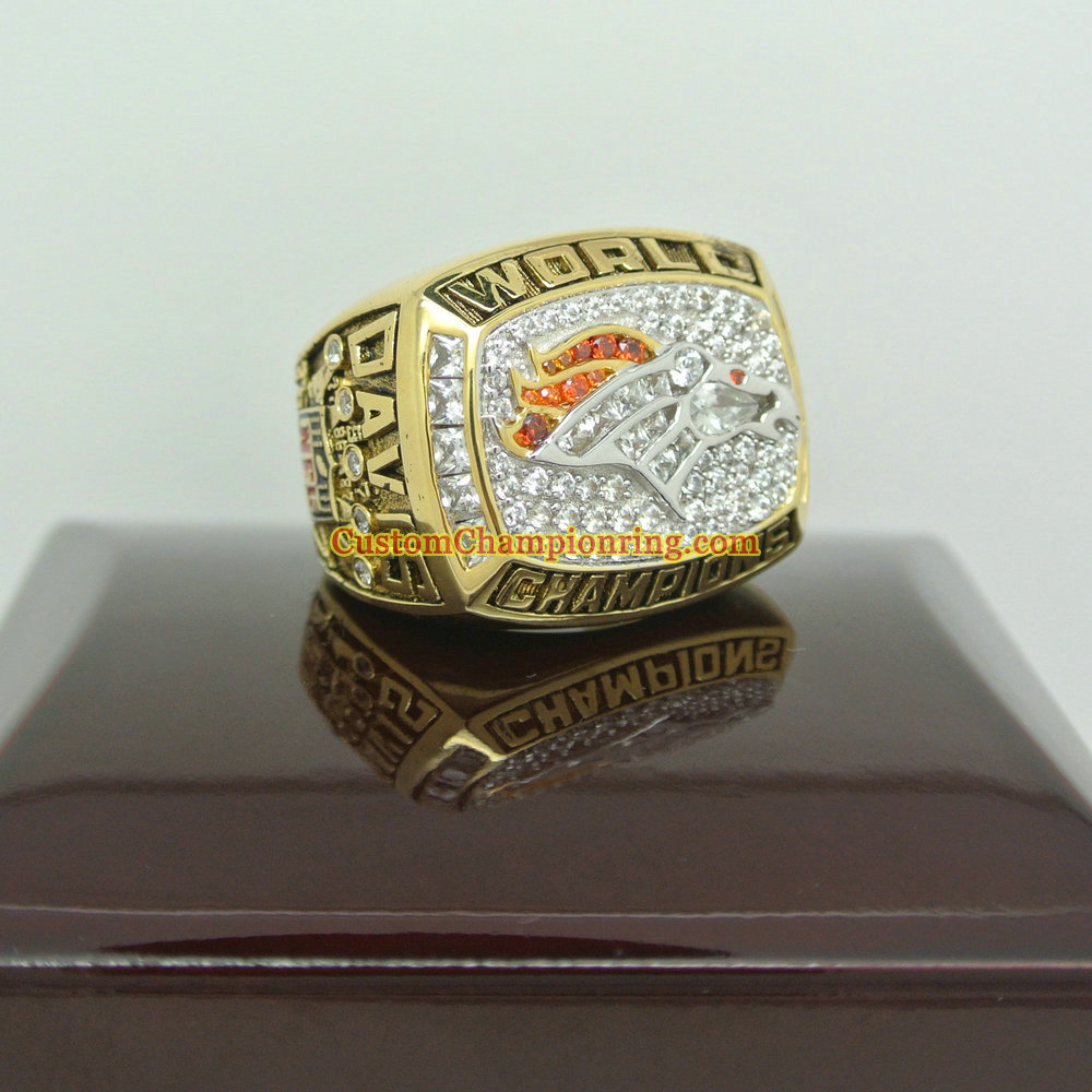 1998 Denver Broncos Super Bowl XXXII Championship Ring. Football, Lot  #82375