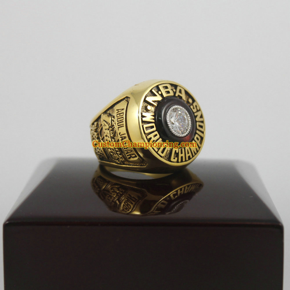 1982 Los Angeles Lakers Basketball World Championship Ring