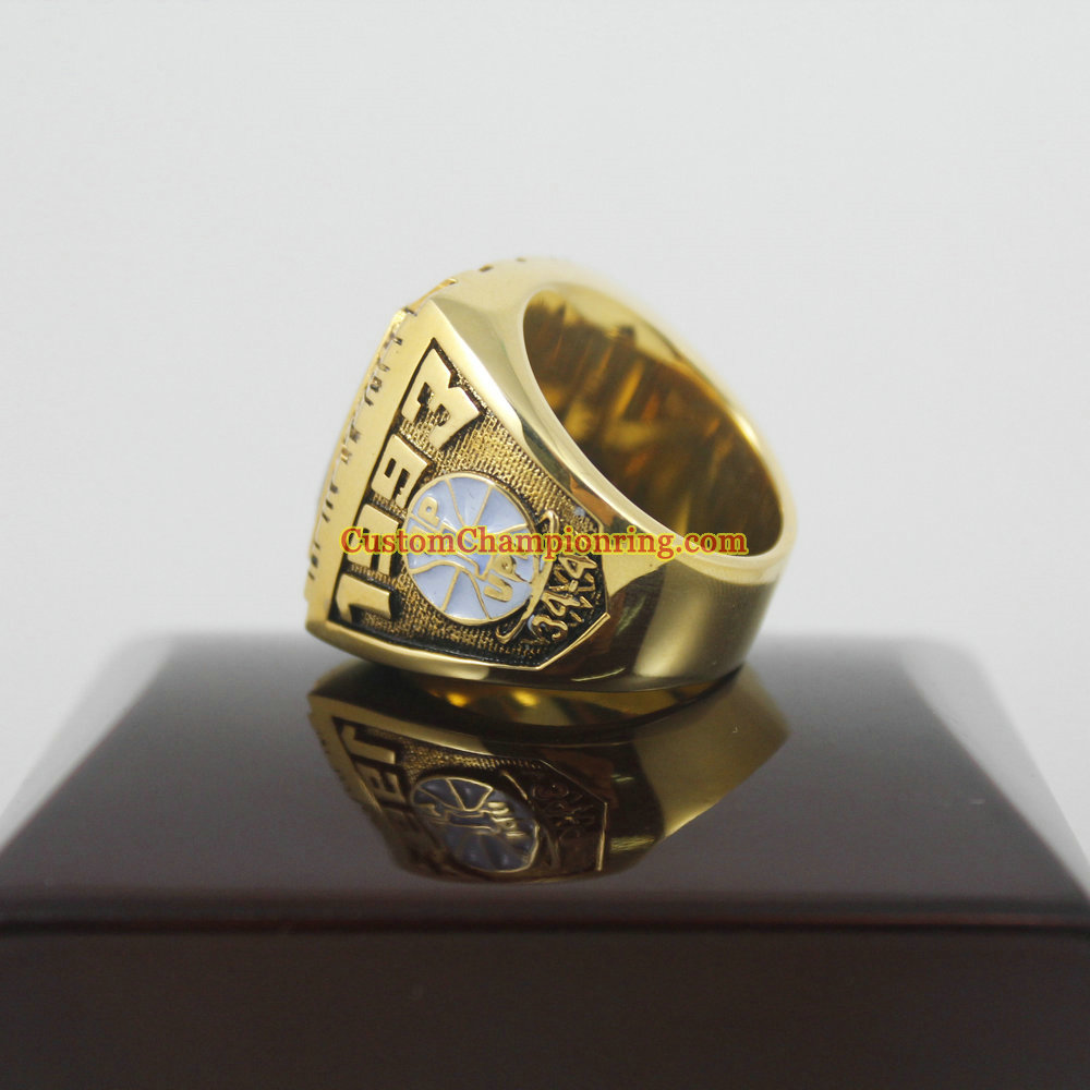 1993 North Carolina Tar Heels Basketball National Championship Ring