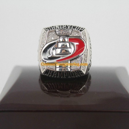 2006 Carolina Hurricanes Stanley Cup Championship Ring