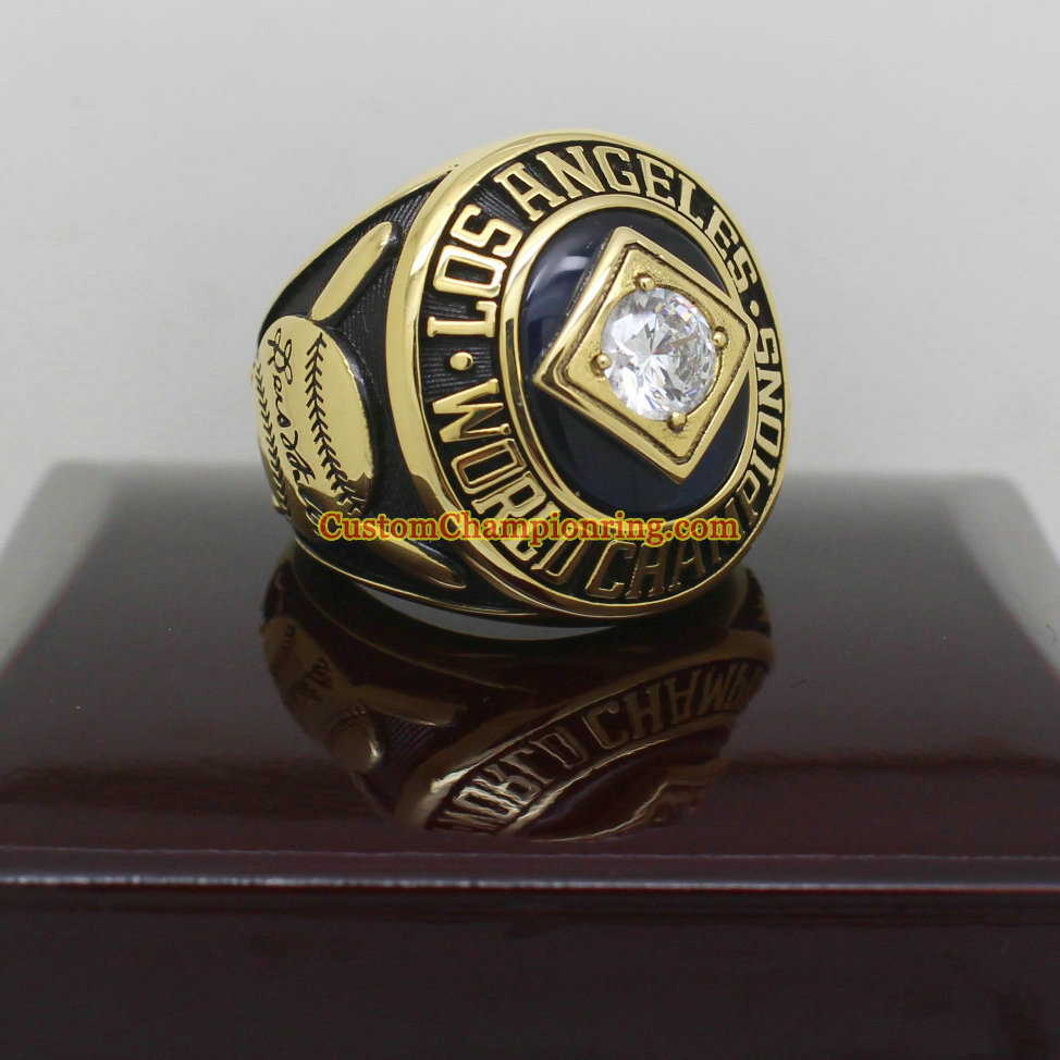 1959 Los Angeles Dodgers World Series Championship Ring