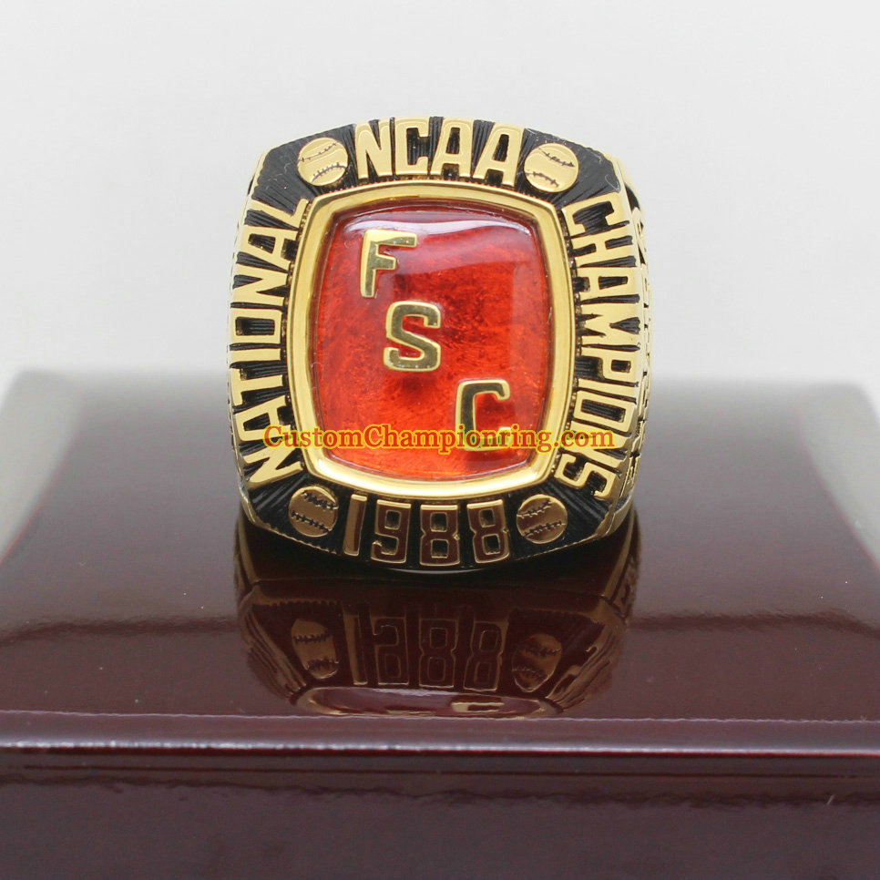 1988 Florida Southern Moccasins Baseball National Championship ring