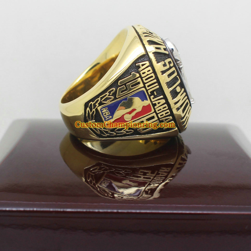 1985 Los Angeles Lakers Basketball World Championship Ring