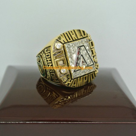 2001 Arizona Diamondbacks World Series Championship Ring